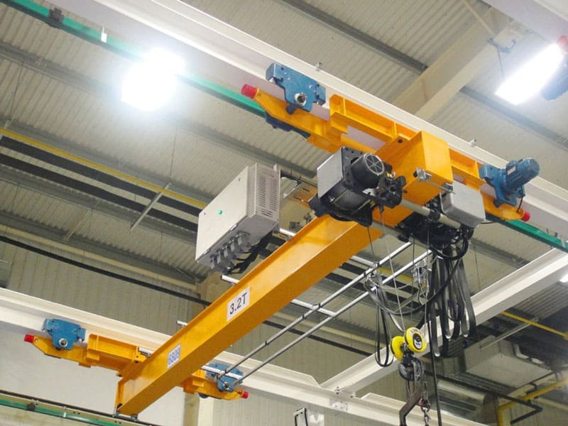 electric overhead traveling crane with hoist